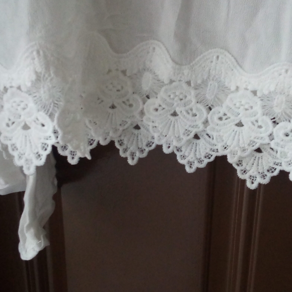 Top - Picture 4 of 4